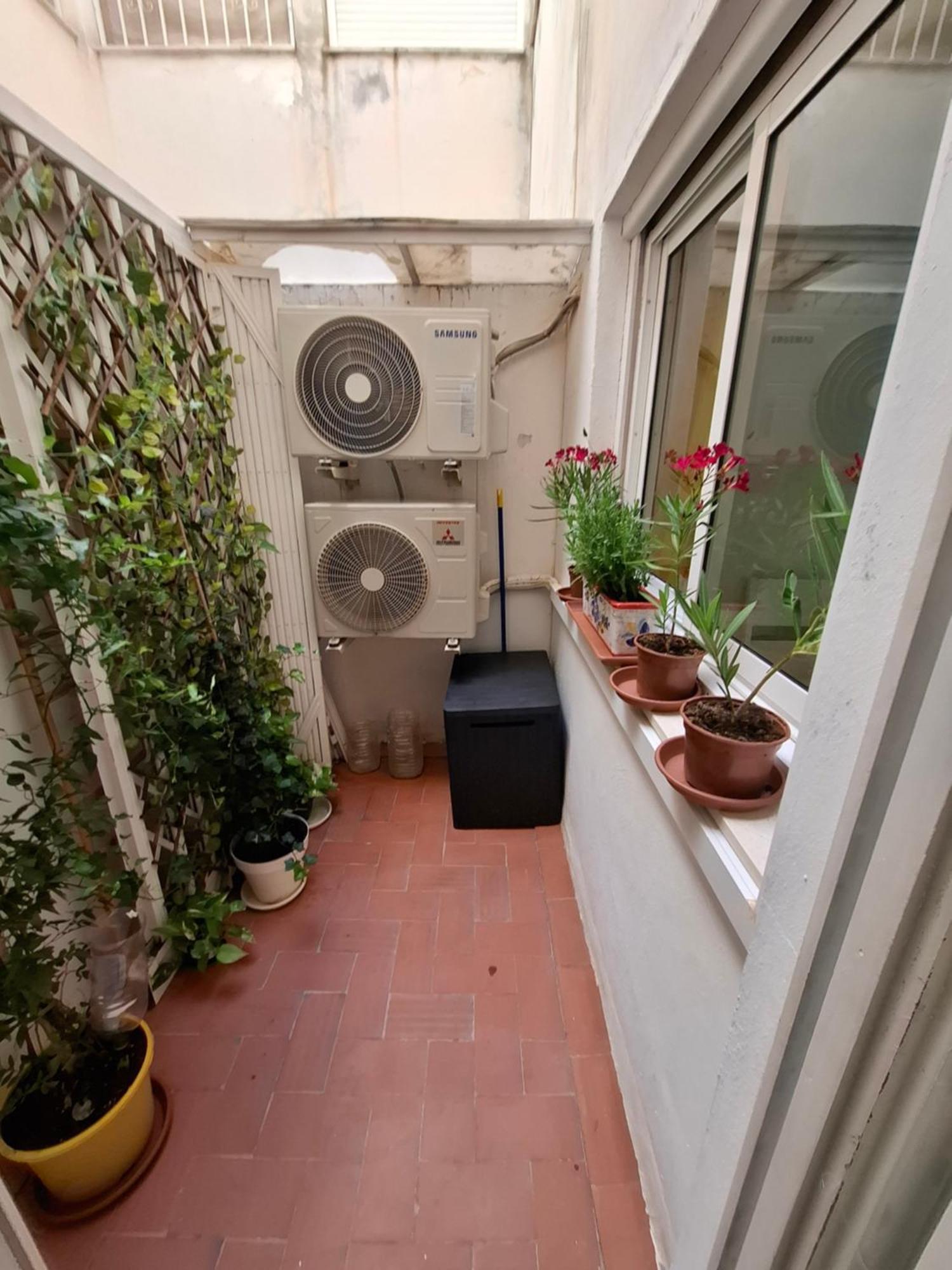 La Casa De Mi Madre Lägenhet Torrevieja Exteriör bild